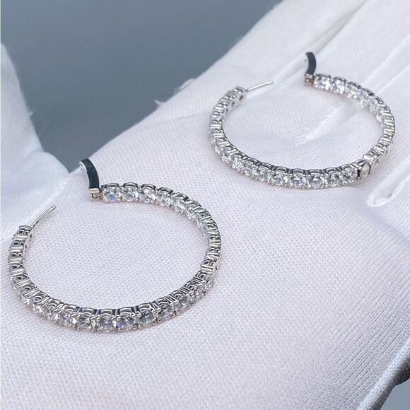 Large Hoop Crystal Embellished Earrings - Picture 4 of 7